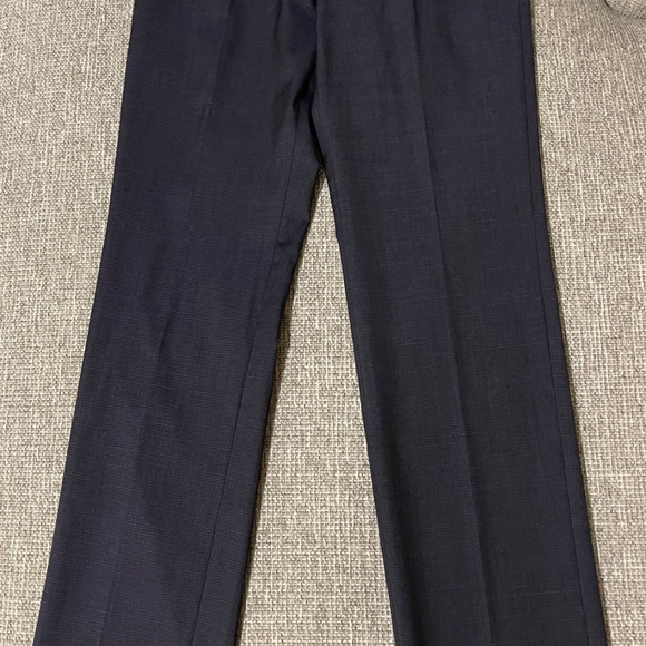 DKNY Boys 2-Piece Suit Size 12 | Dark Navy | Jacket + Pants - Picture 5 of 5